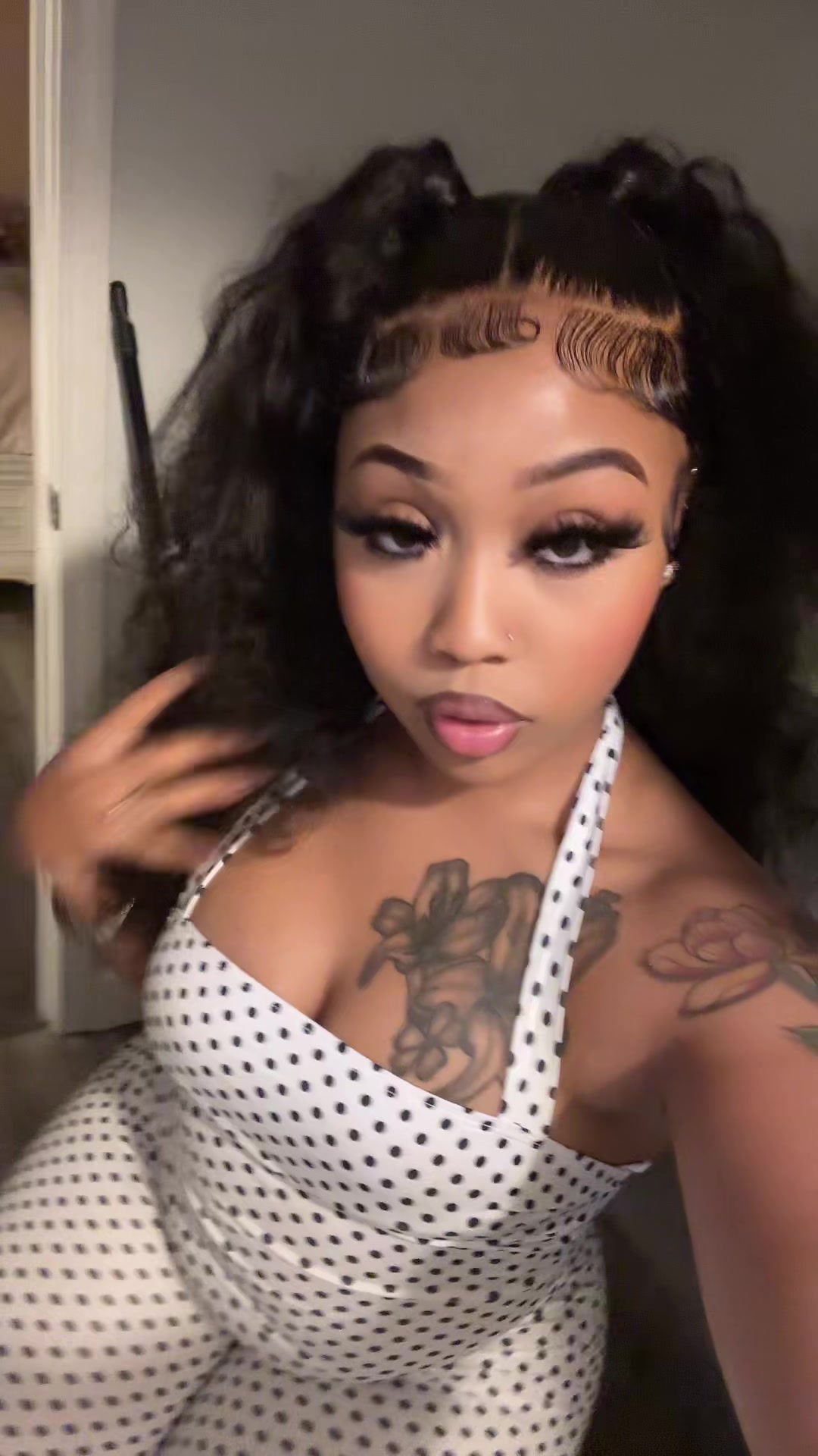 @shaniya janai