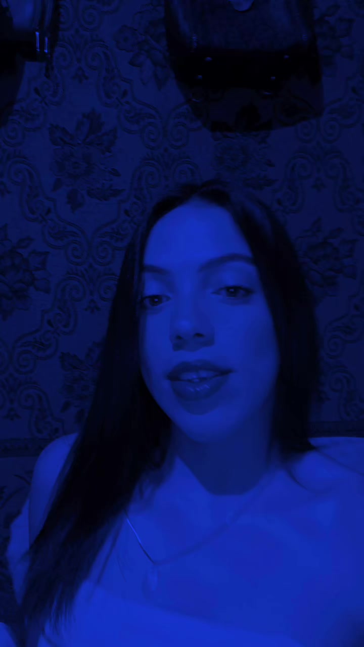 @Romi Acuña🦋