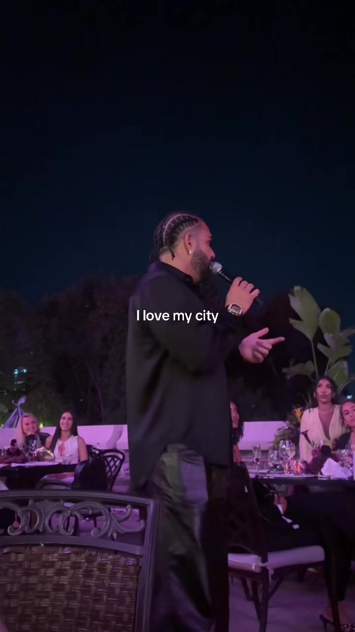 @Elise
