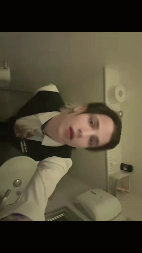 @hoaml8tch