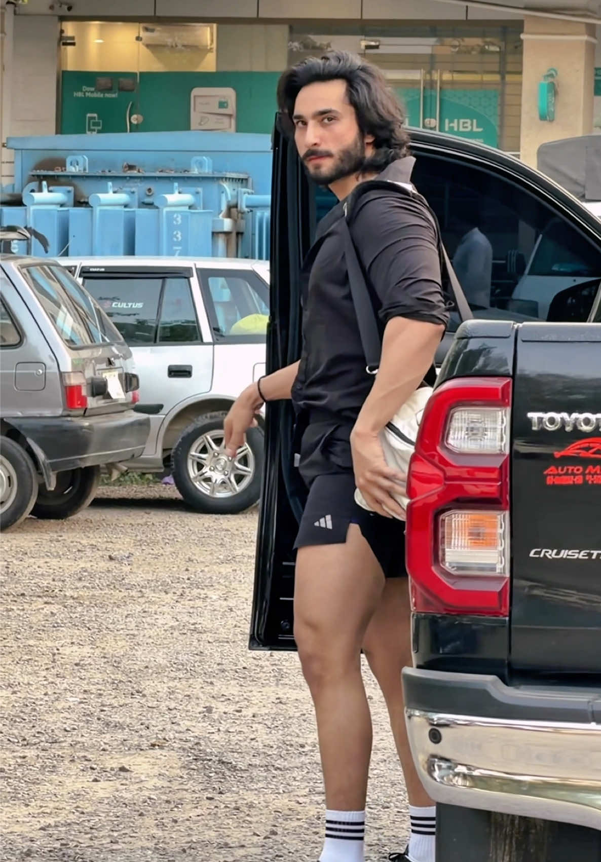 @Asad ali |🇵🇰