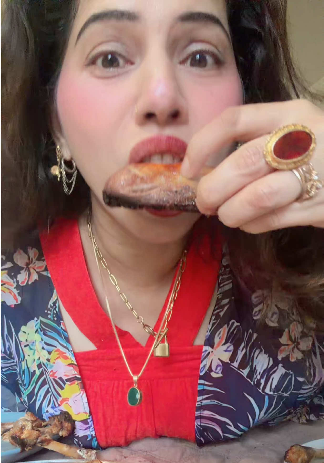 @momomalik20