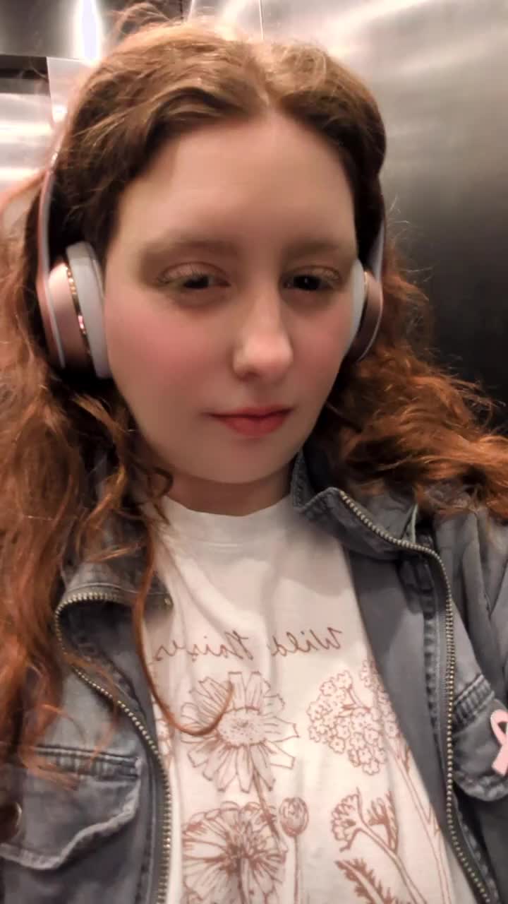 @tinyredhead
