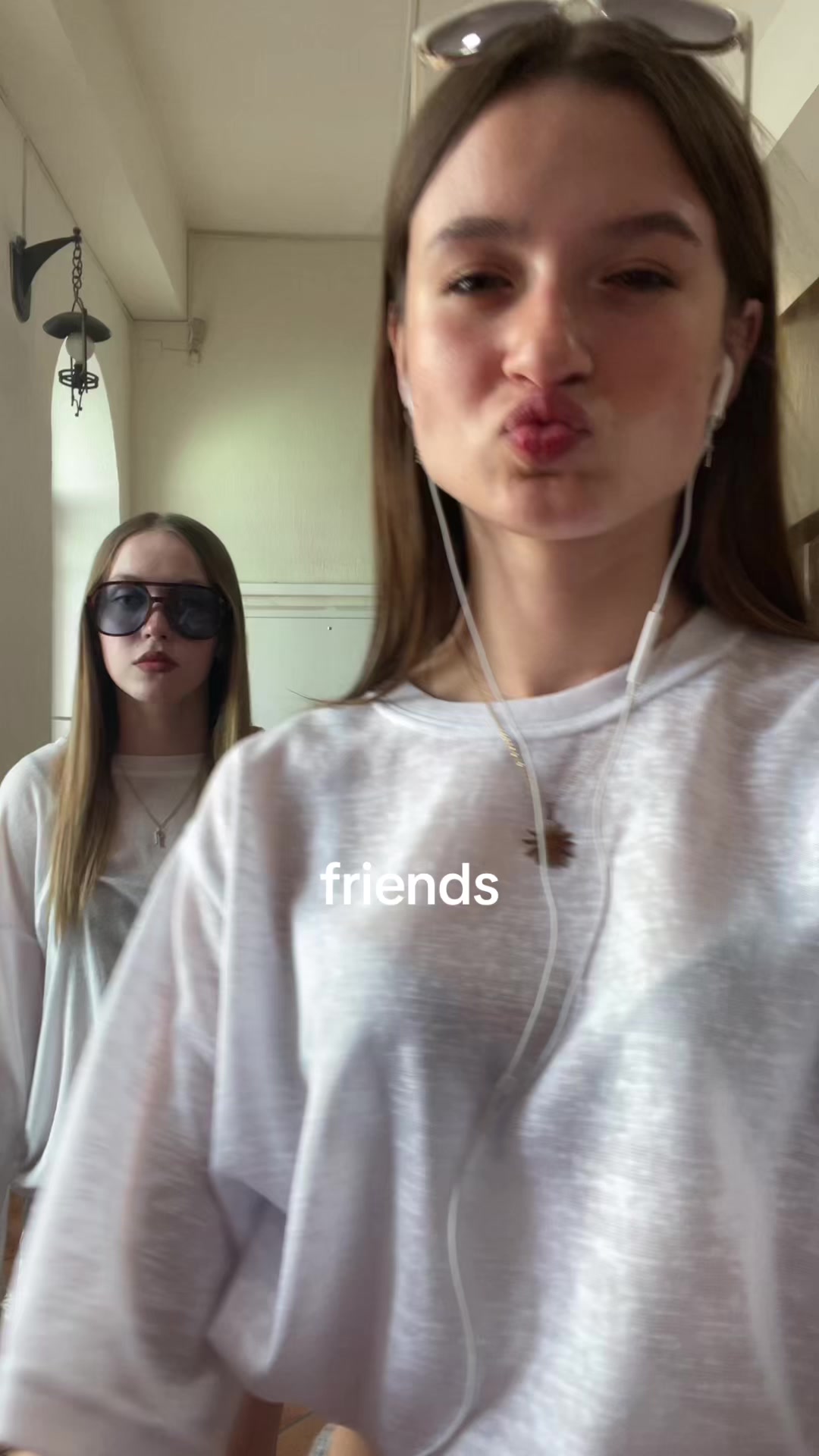 @mmarianazh