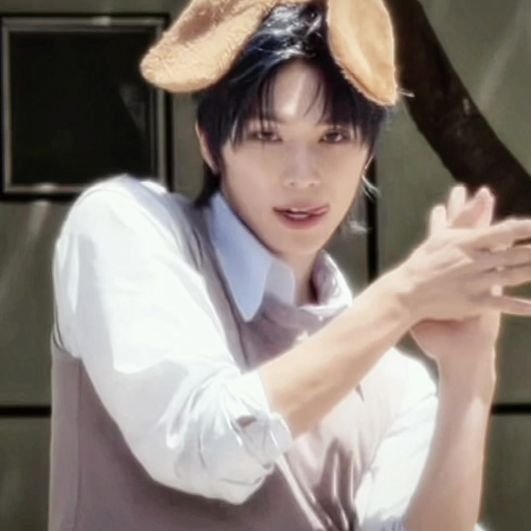 @𝐦𝐚𝐝𝐢𝐬𝐨𝐧