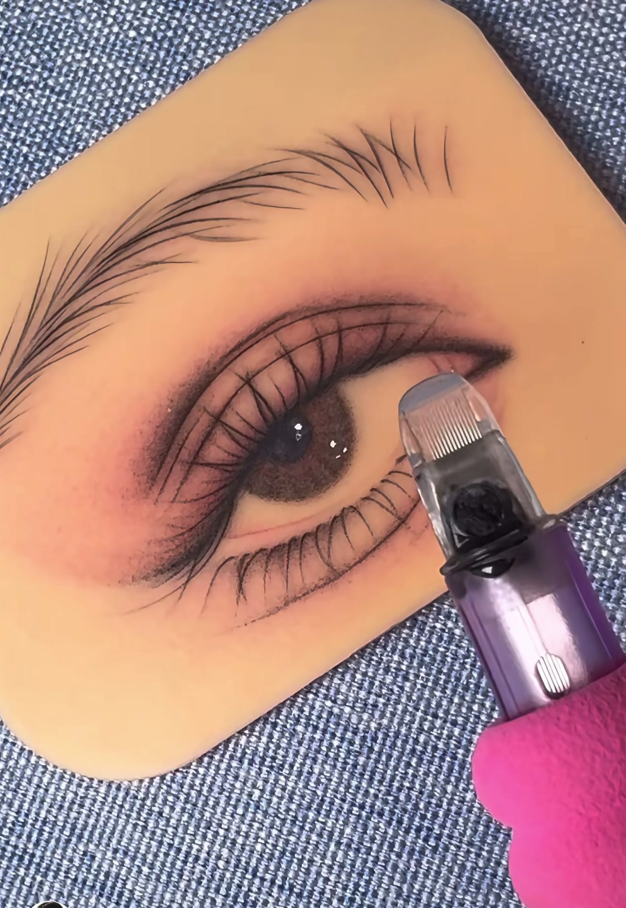 @Master Douyin brows- Hang Thi