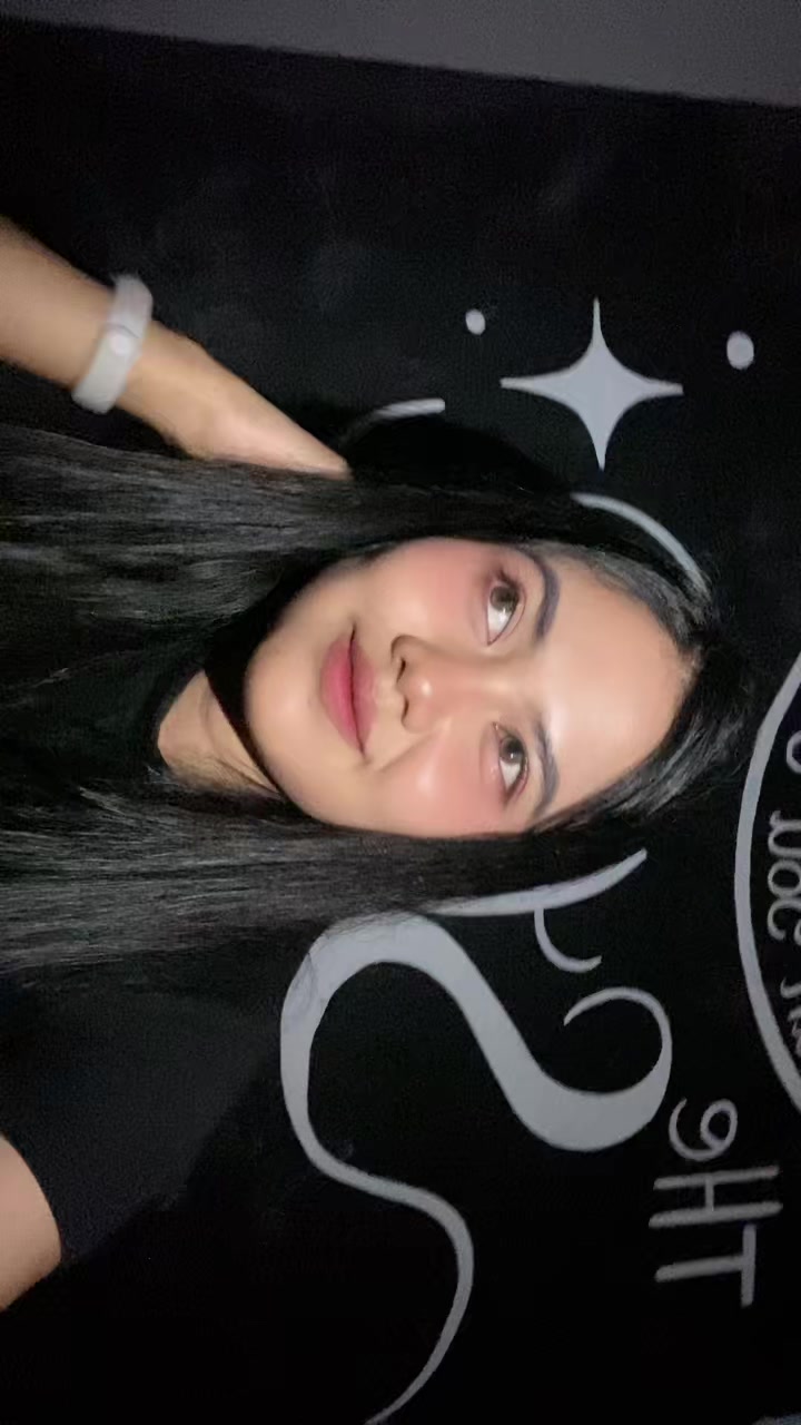 @Nanaa 🦊