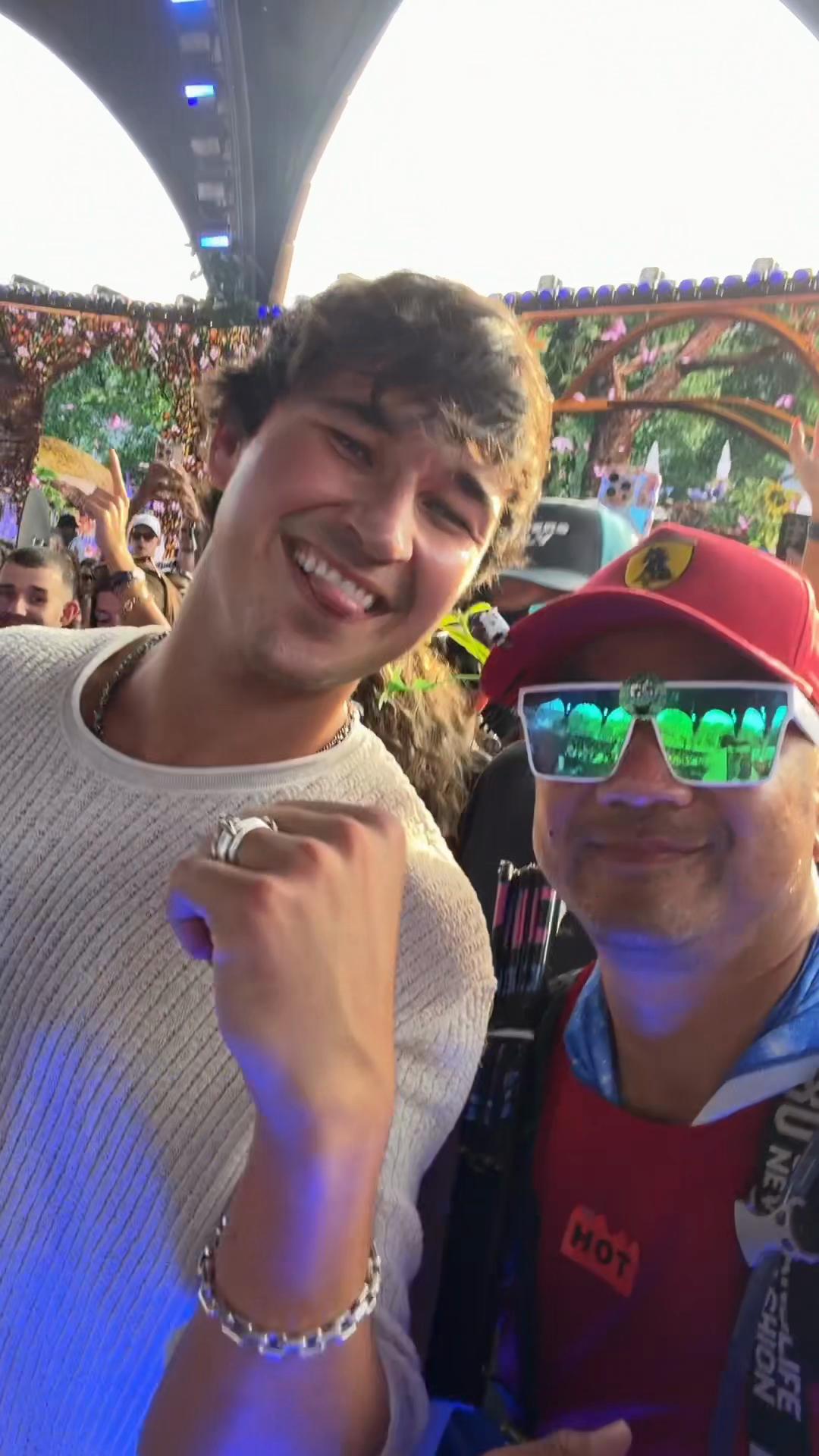 @ravebaddiedaddy
