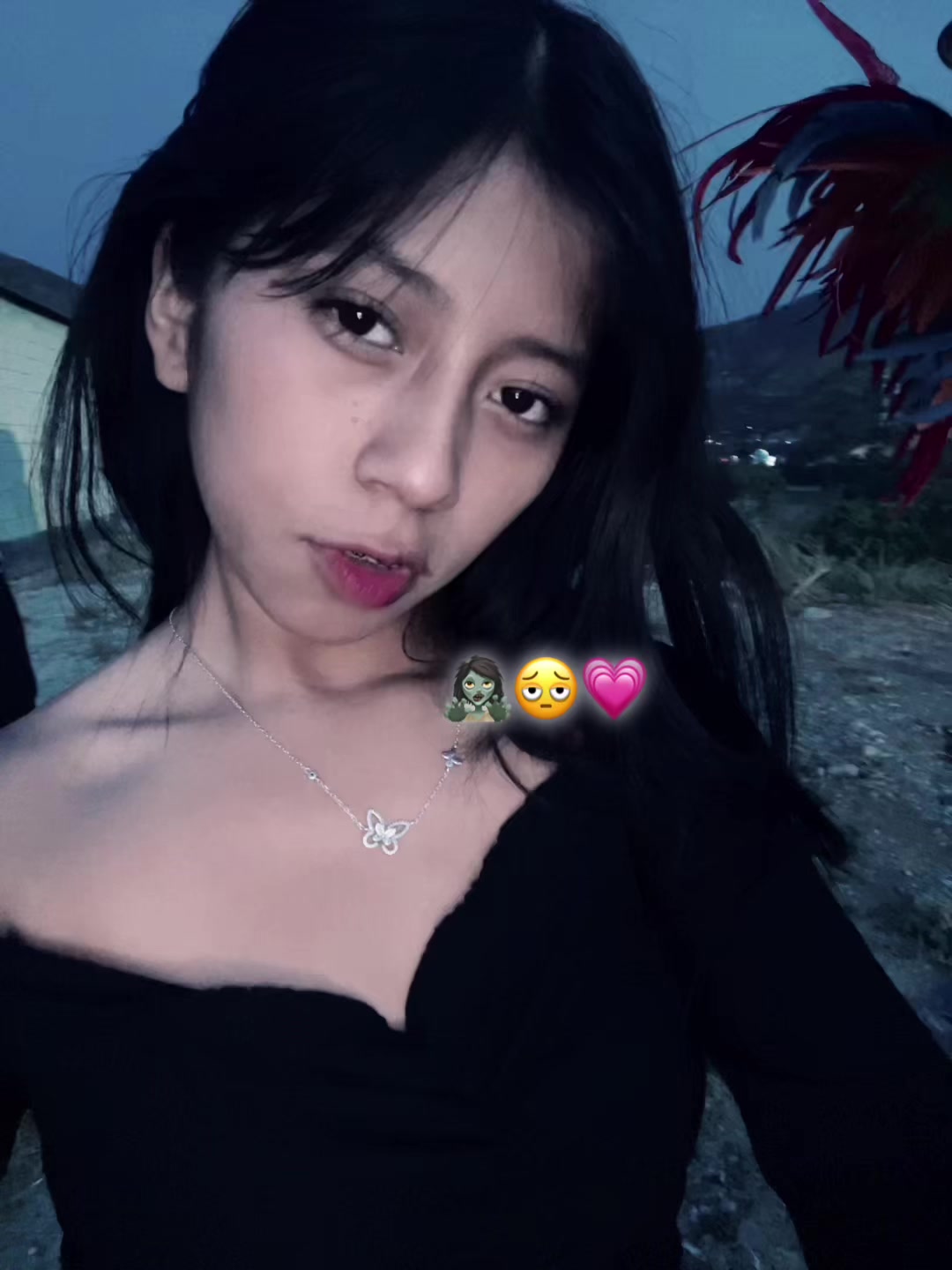 @Usi🧟♀️