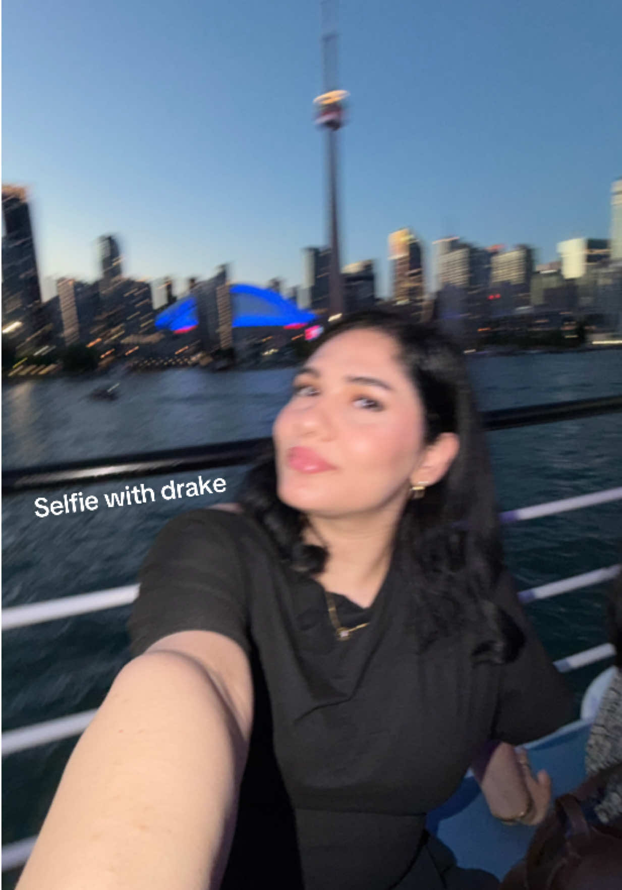 @Ayaa