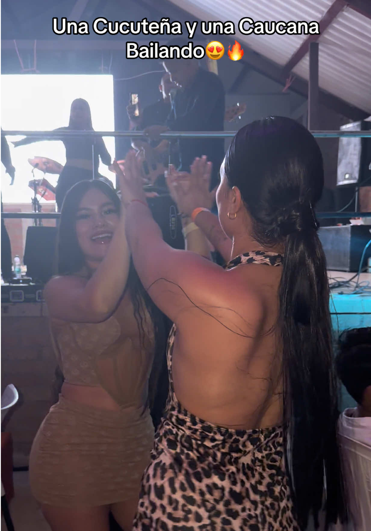 @𝑺𝑬𝑳𝑬𝑵𝑰𝑻𝑨🦋💋