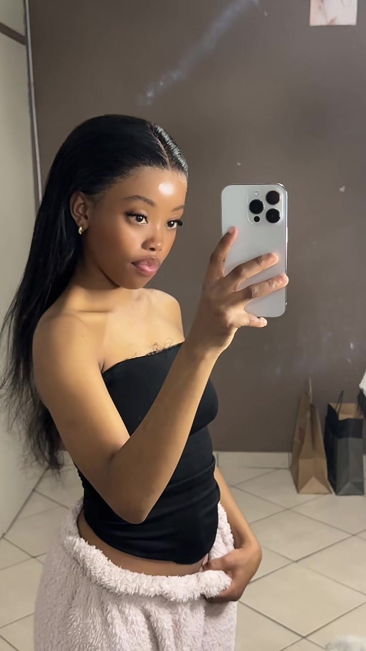 @_𝓉𝓈𝒽𝓌𝒶𝓃𝑒𝓁.𝑜