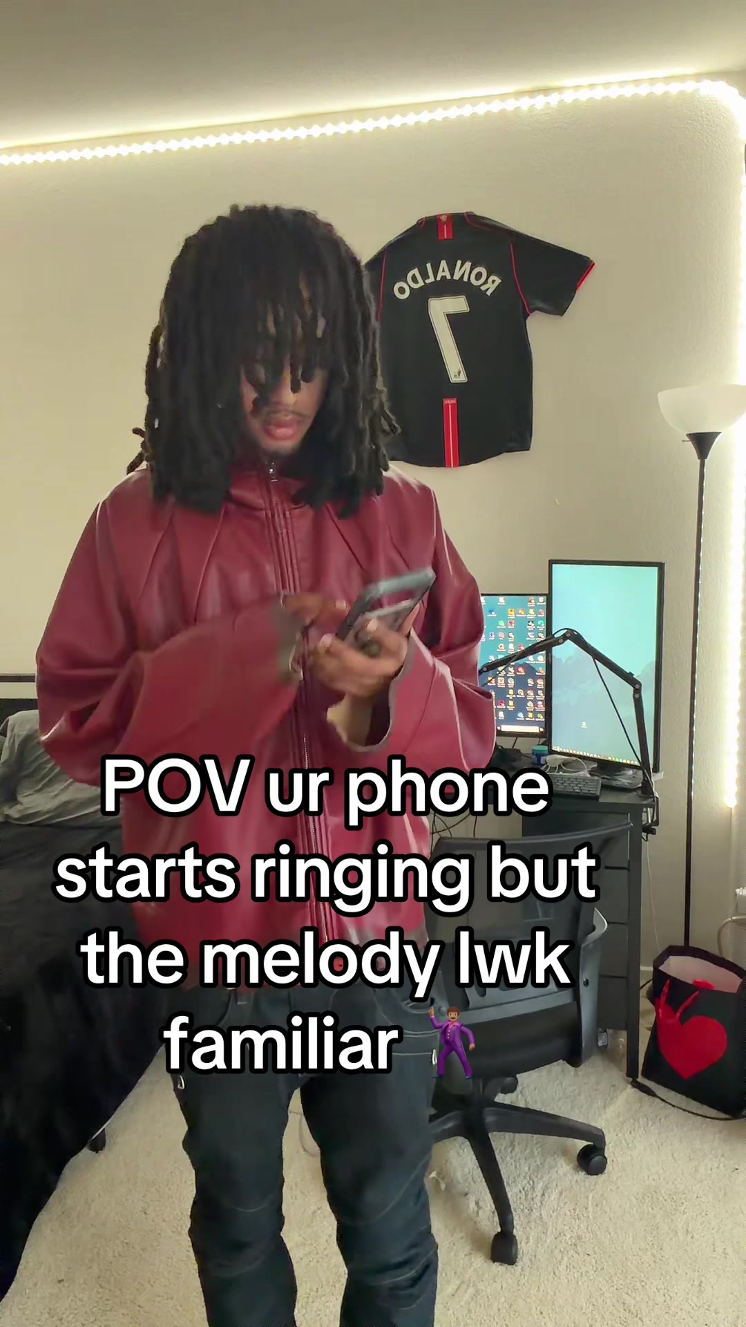 @Ł