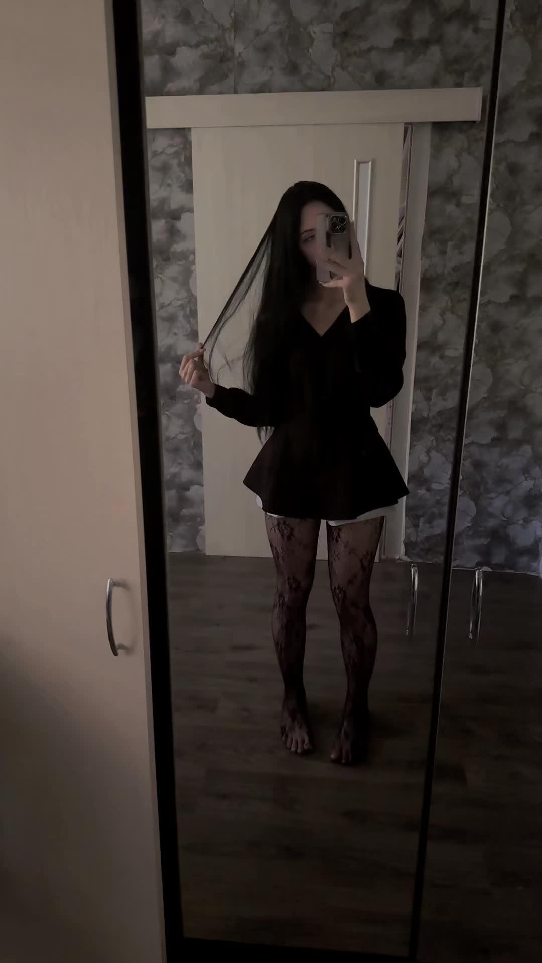 @rei)