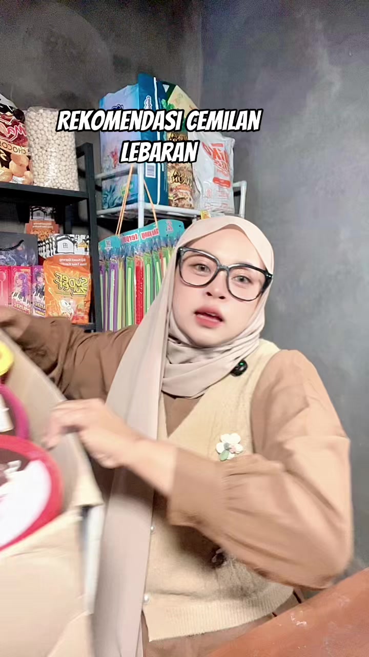 @delanurmalasari