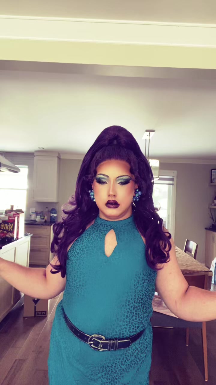 @Anastasia_the_drag