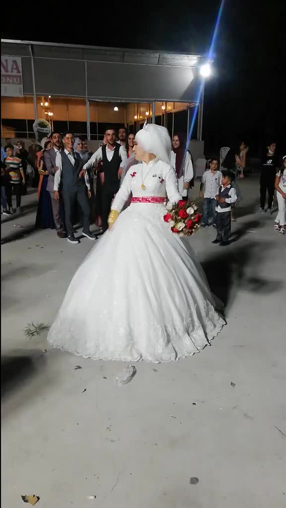 @berivan &ccedil;elik 