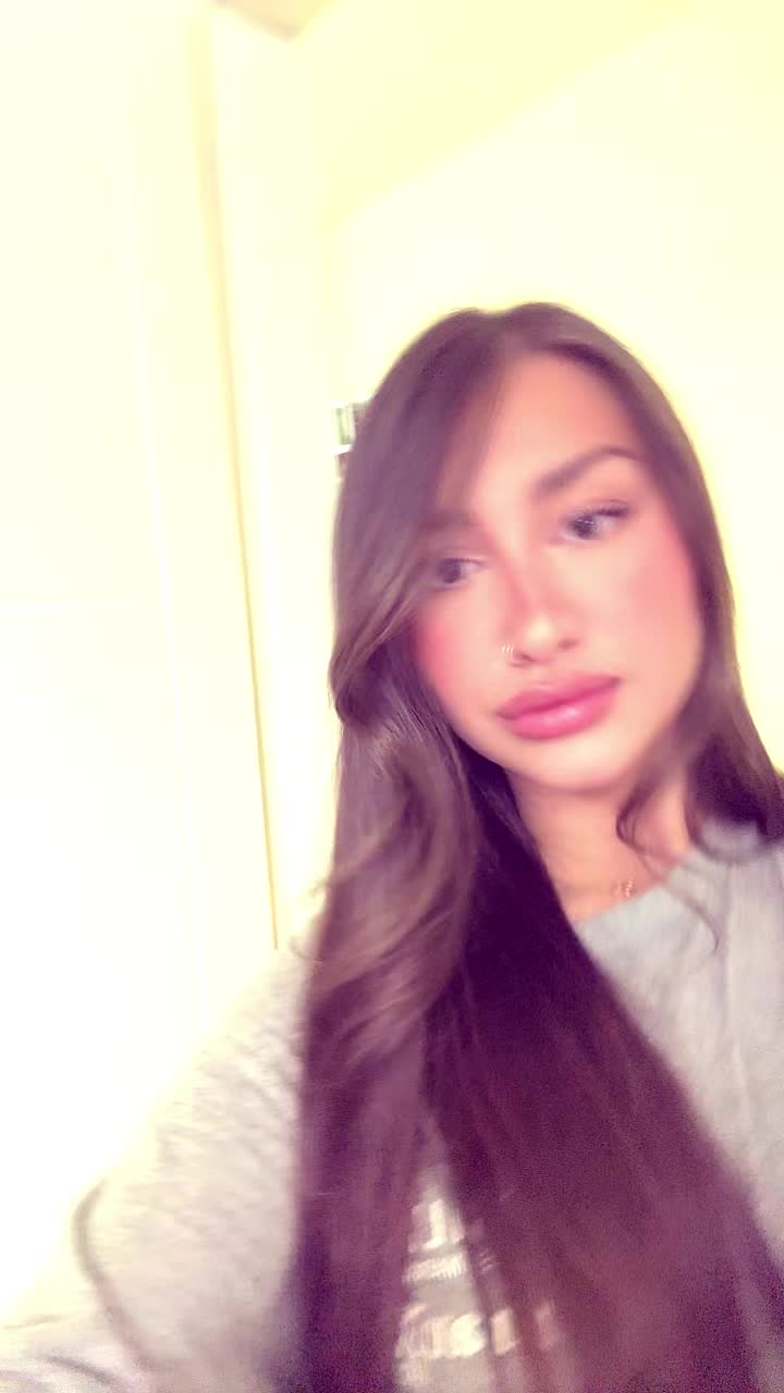 @canirebecca