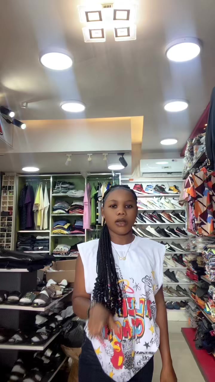 @❤️😎..//Maame Sika//..🦋🇬🇭💵