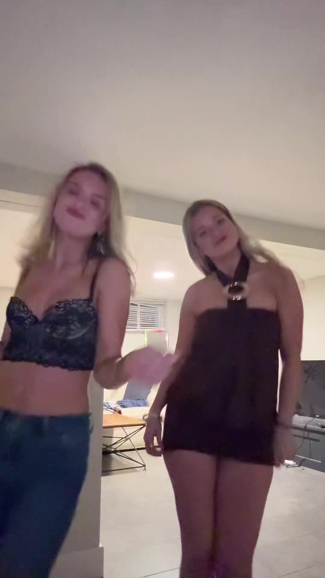 @ellie scarola