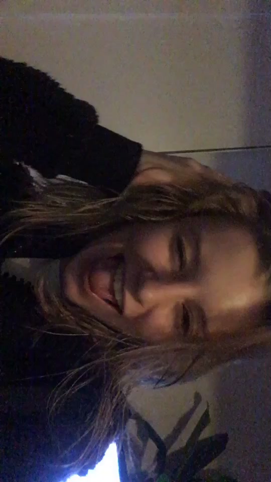 @Chlo&eacute;