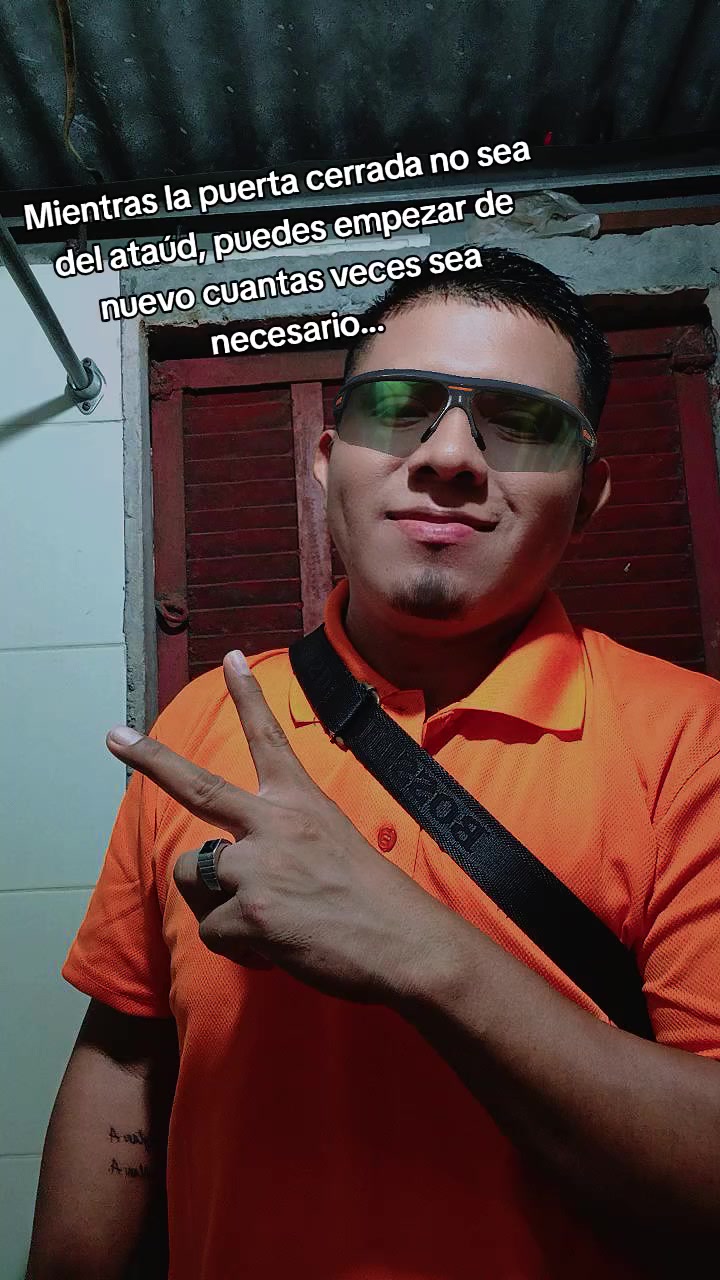 @️