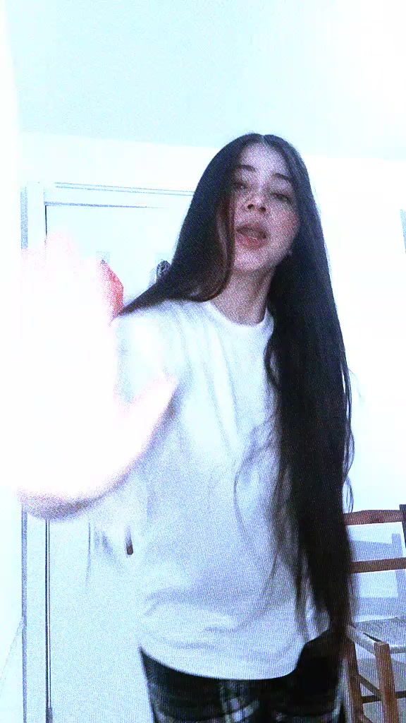 @✨𝑴𝒆𝒍𝒊✨