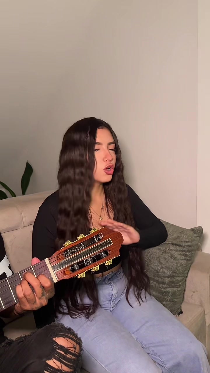 @lashernandezoficial