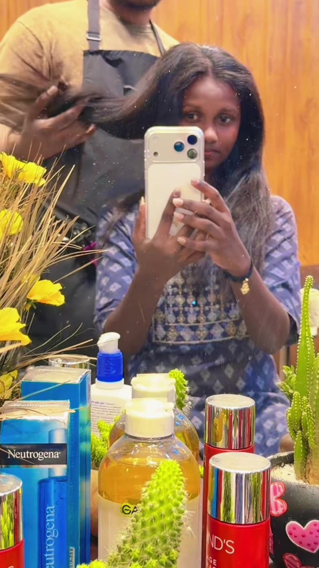 @GOLDEN BEAUTY PARLOUR