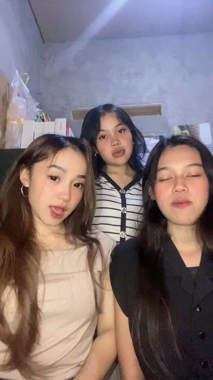 @ulan🕊️🪞🤍🦄