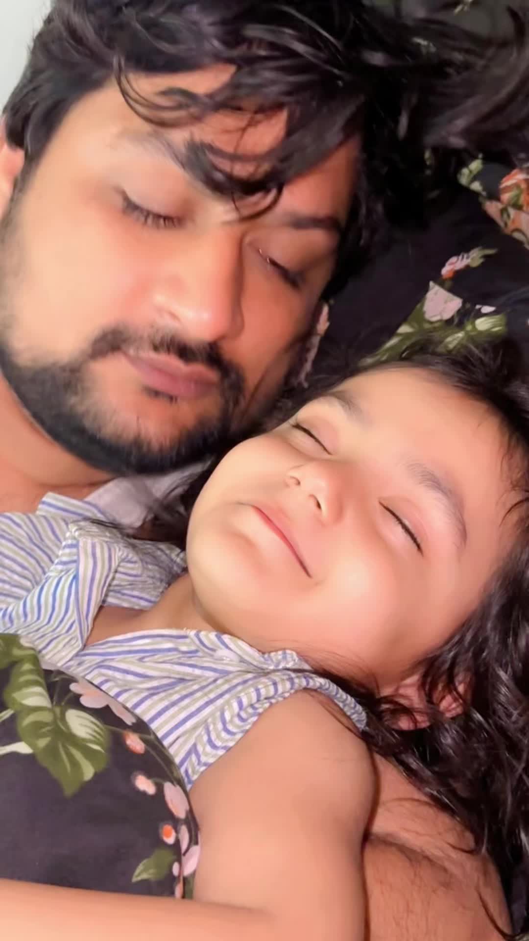 @minhaafatimma