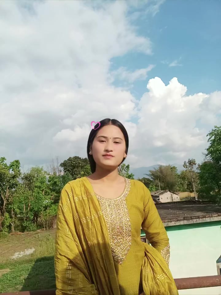 @दिपा क्षेत्री 🖤🦋🌿