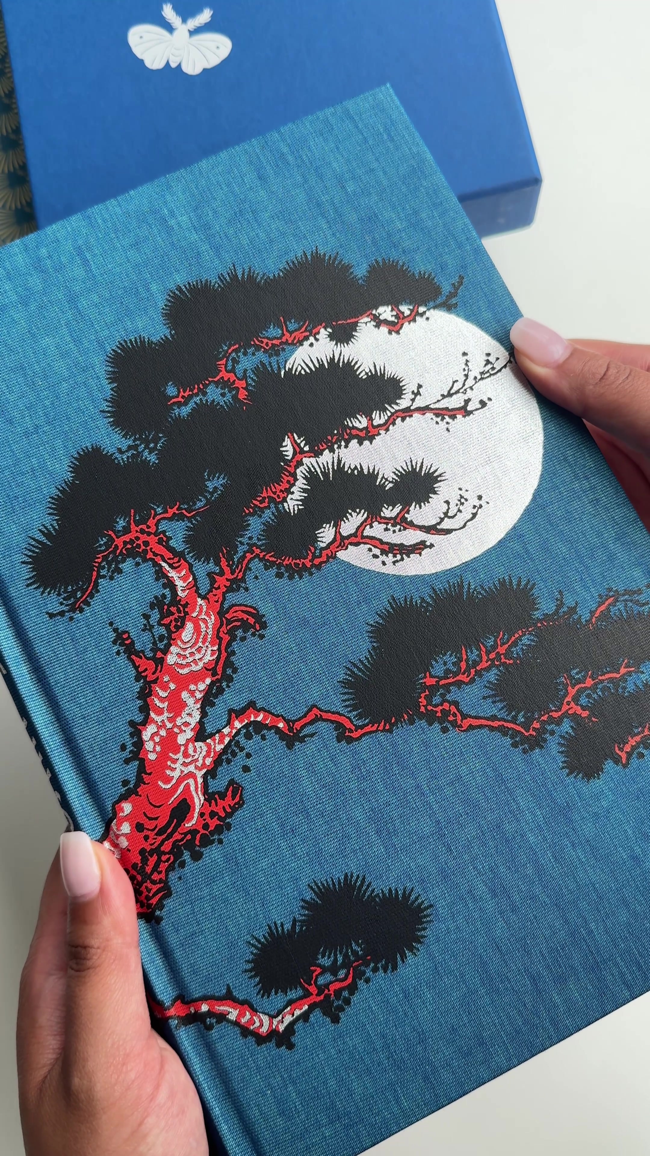 @The Folio Society