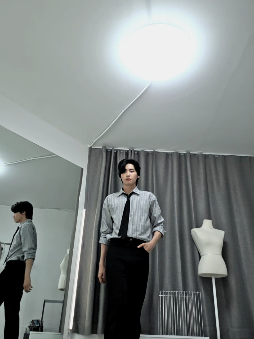 @LEE JIN HYUK 이진혁