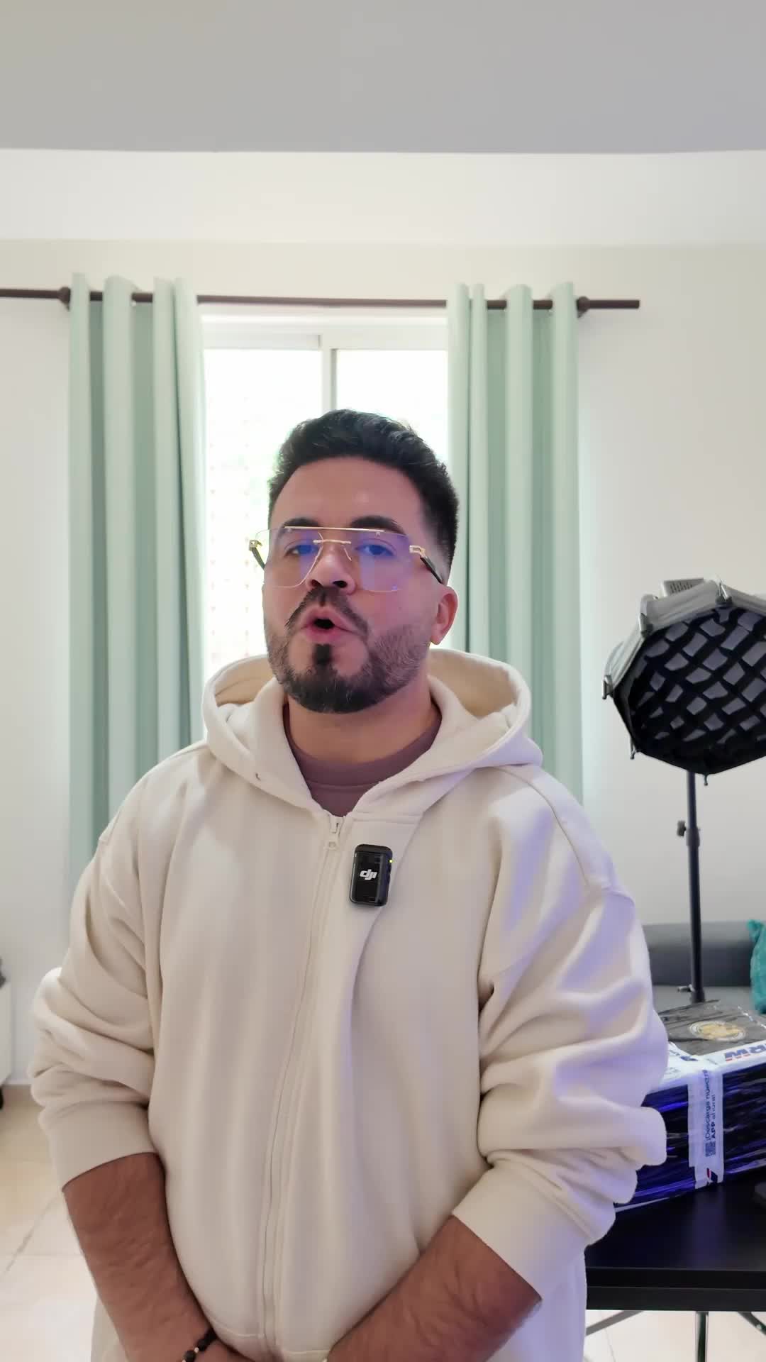 @Jesus Castro