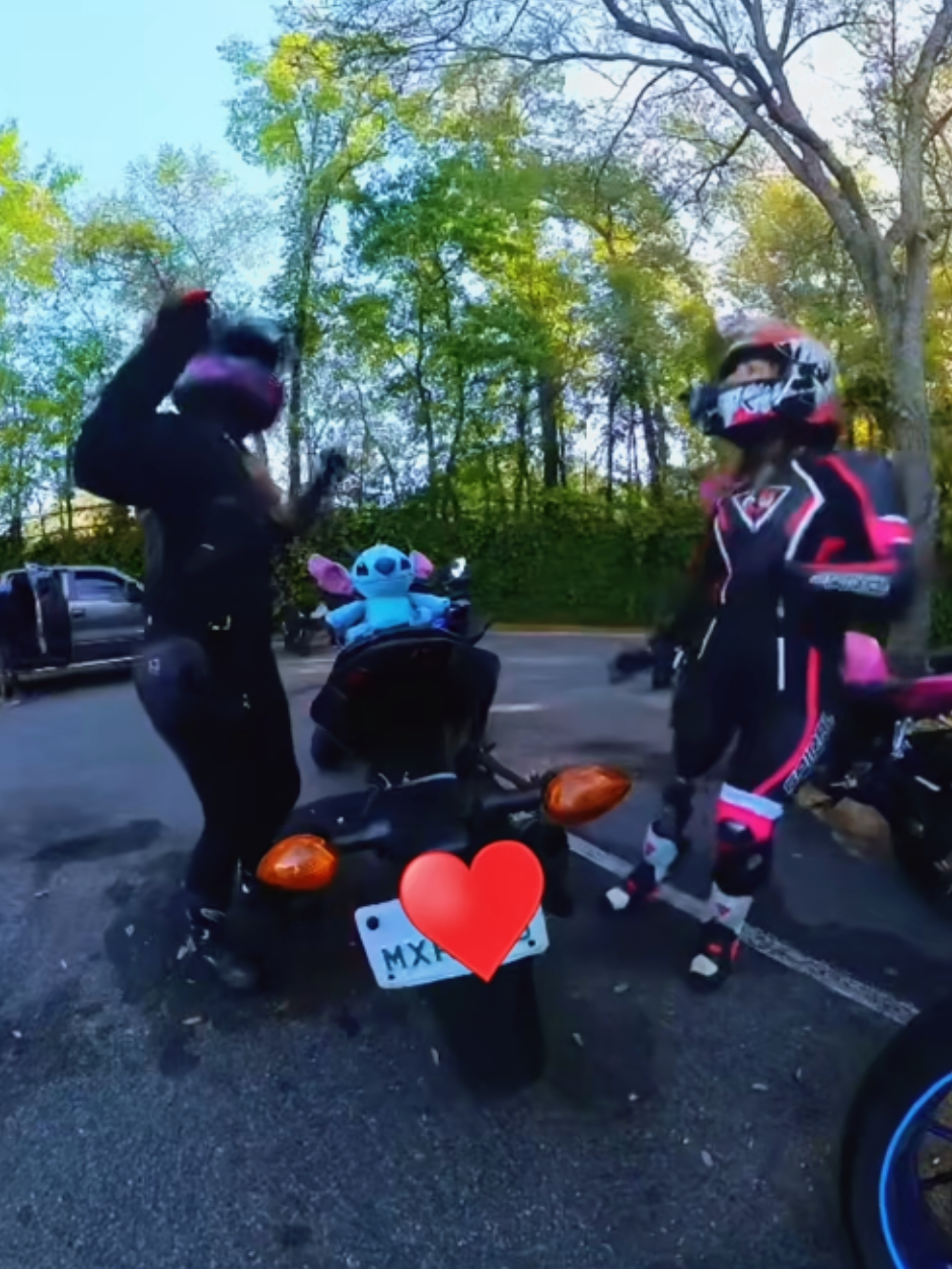 @🦿 Amanda 🏍