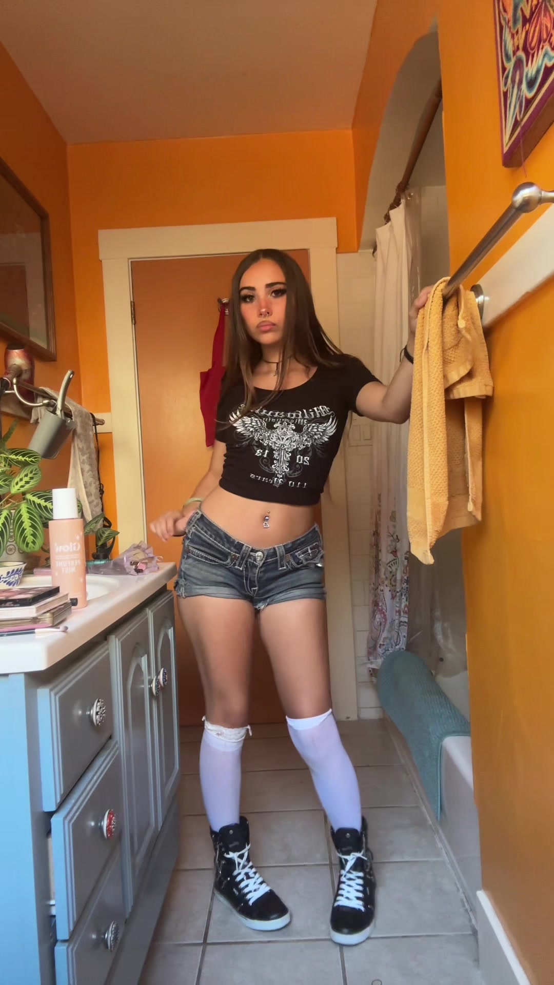 @Eva
