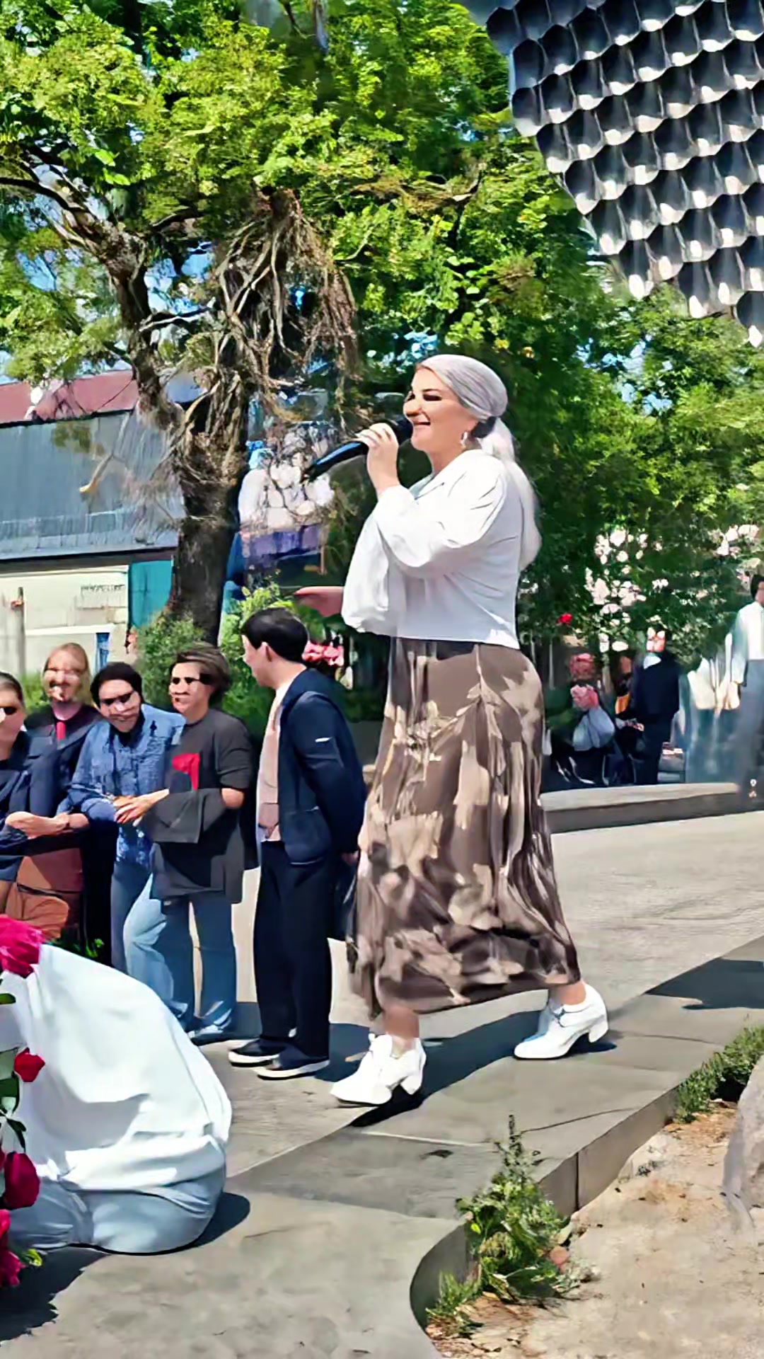 @nazlı