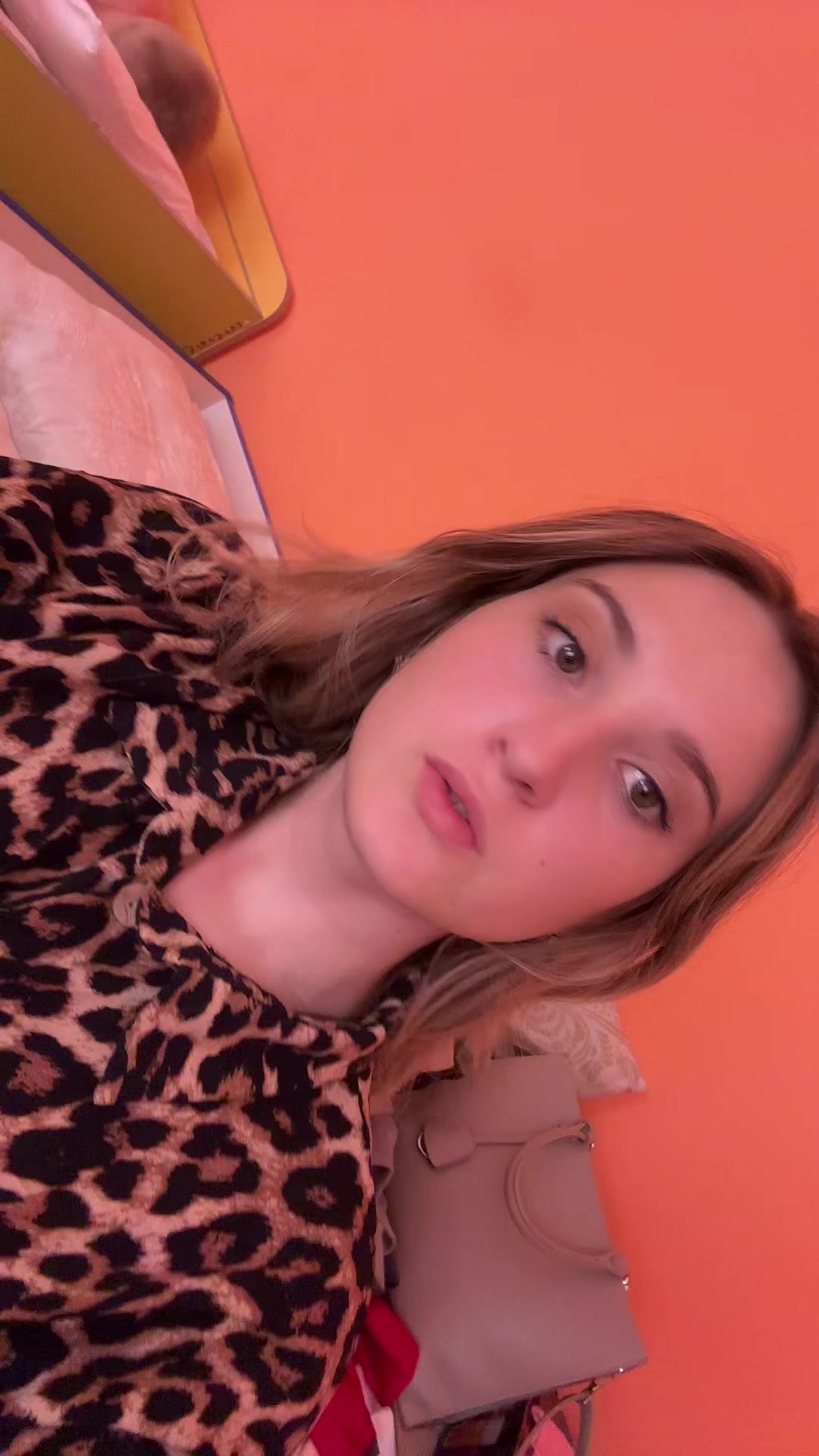 @victoriaportaresc