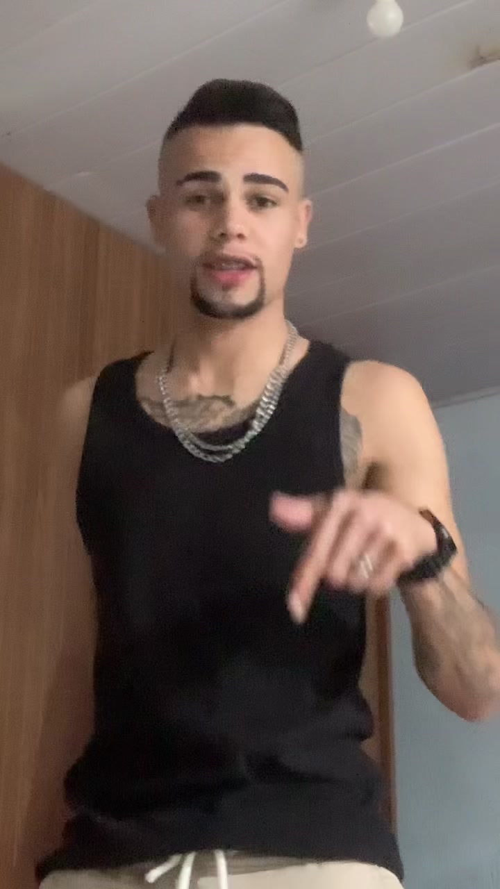 @V̶i̶v̶e̶n̶c̶i̶a̶ ̶ 🏄🏻&zwj;♂️