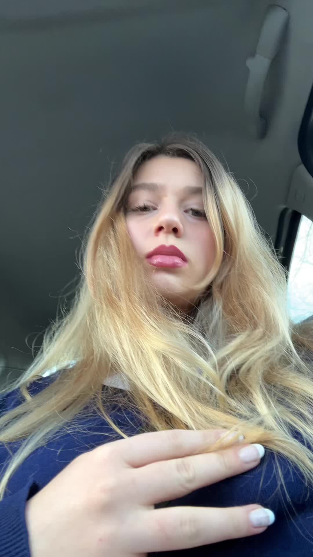 @😹