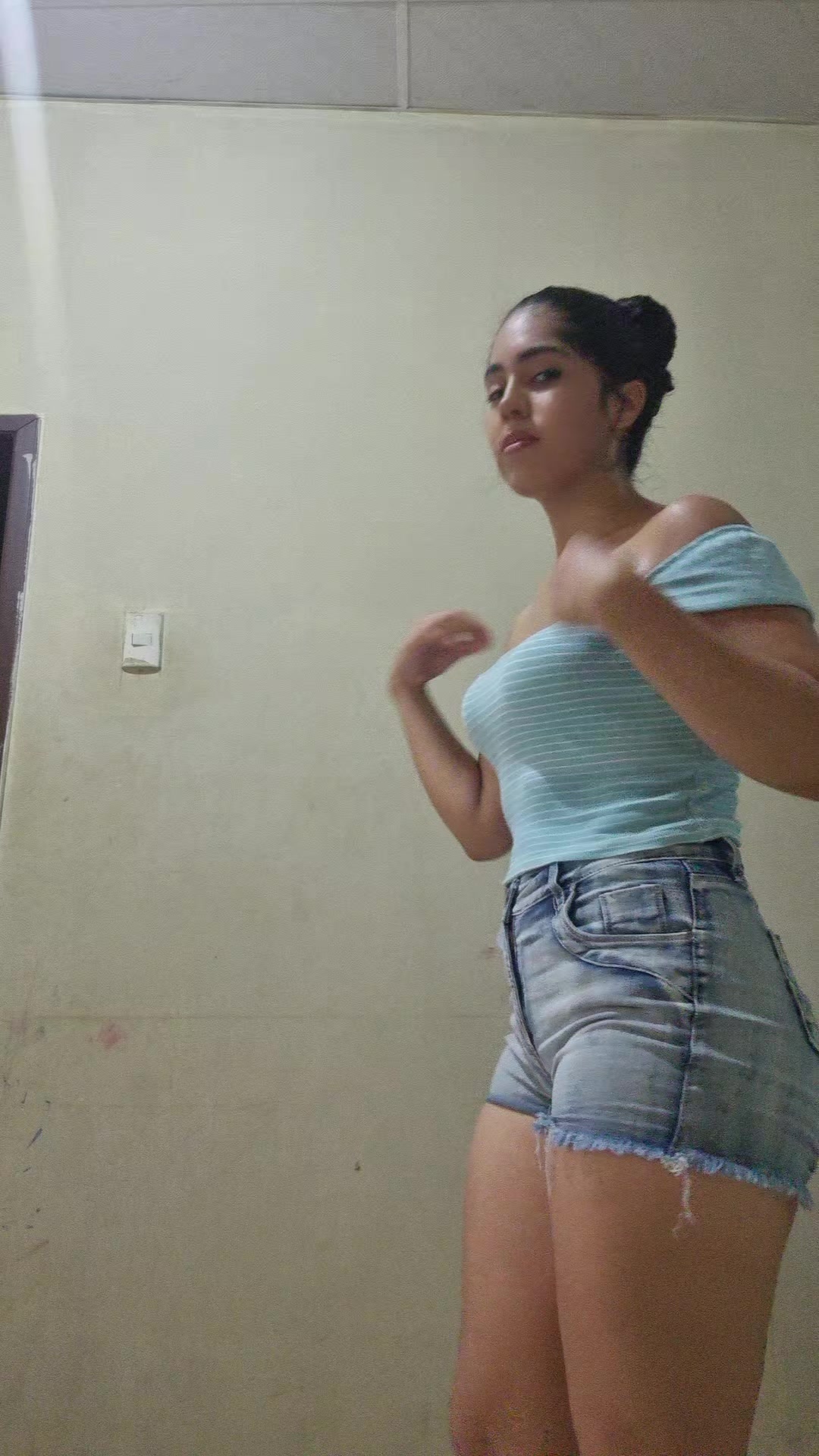 @Elizabeth23