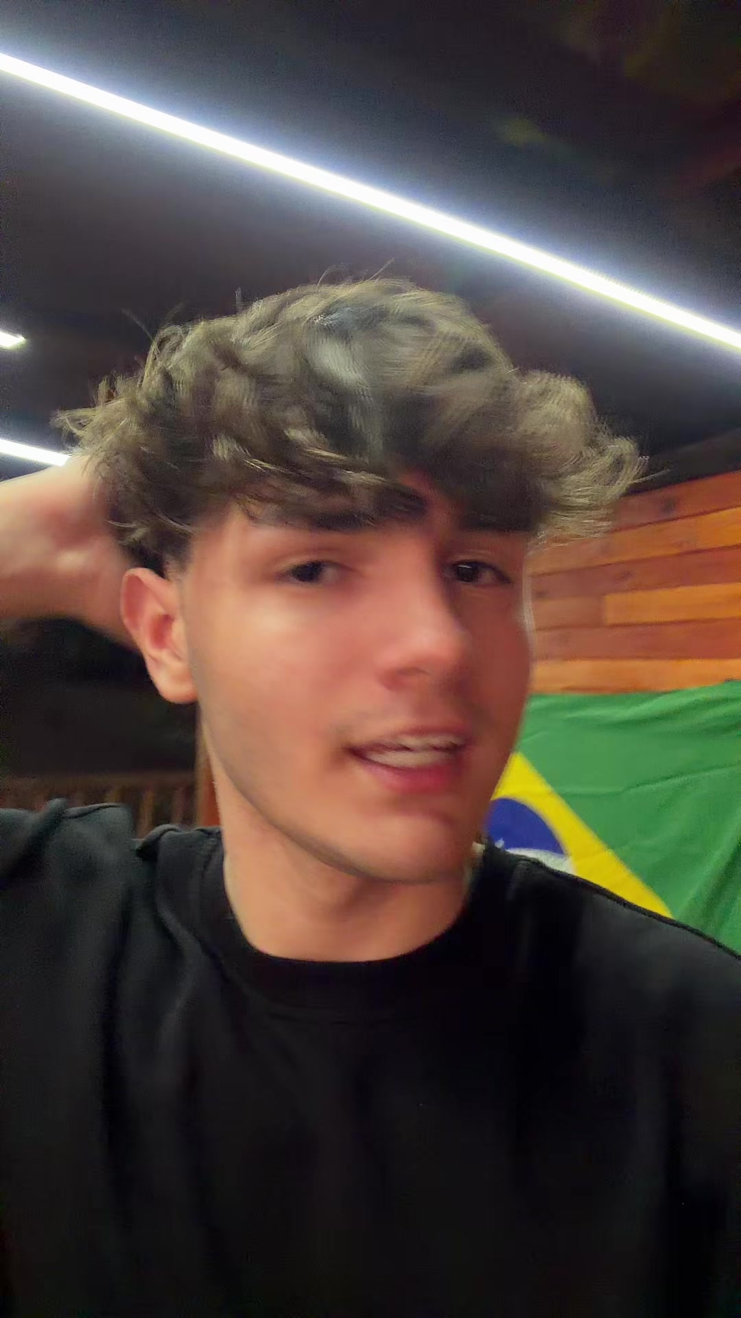 @Thi Medeiros 🤴🏻