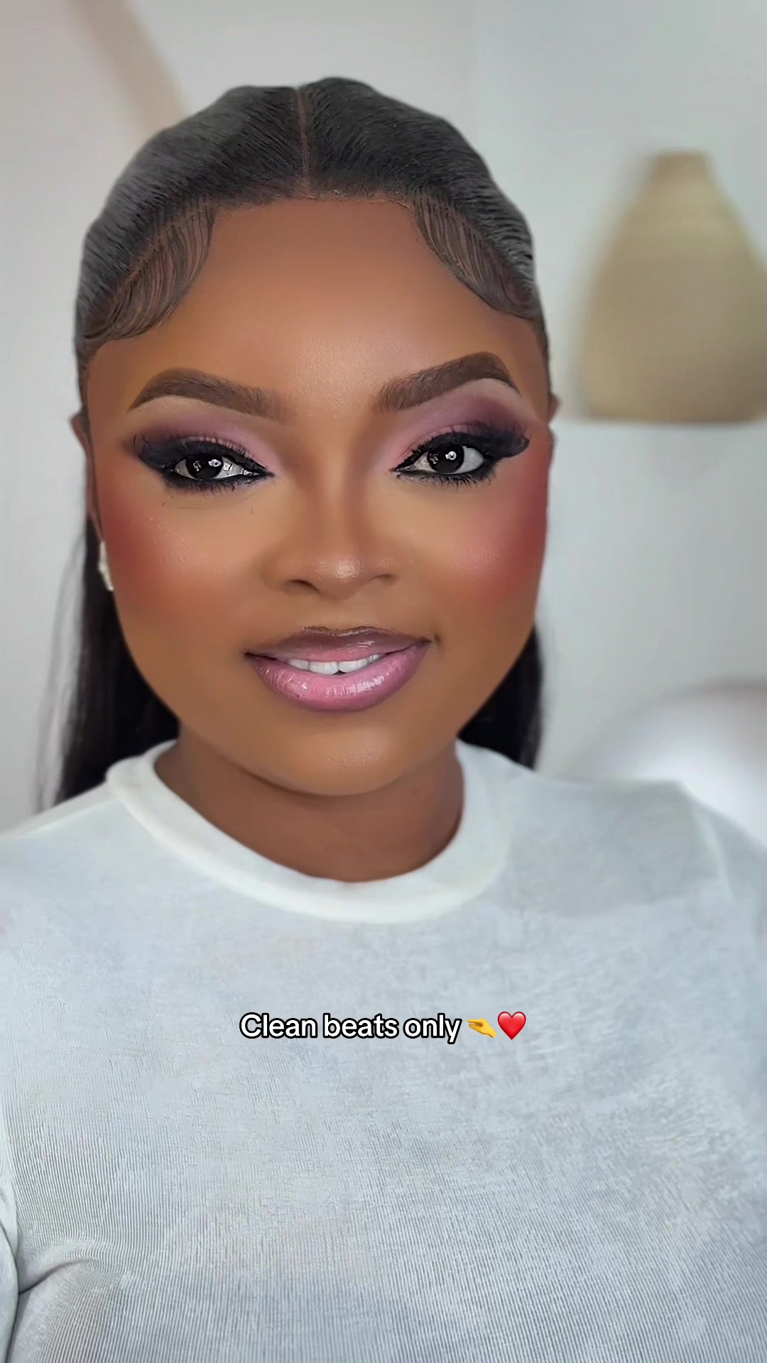 @Makeup artist in festac