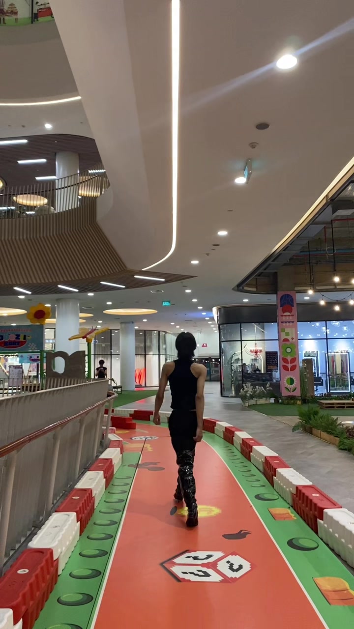 @Thanva-ថាន់វ៉ា 🇰🇭