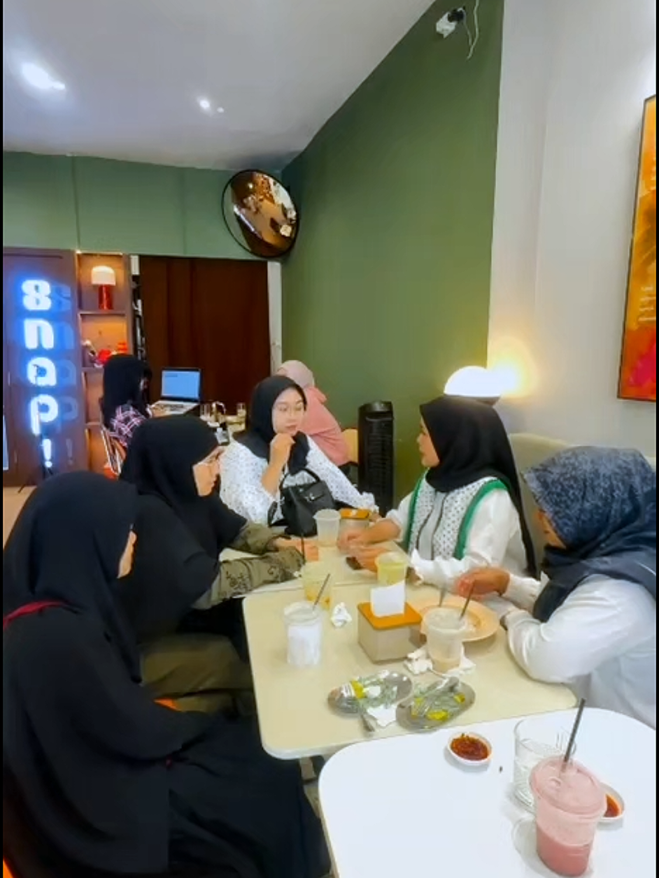 @Caramel Macchiato🥤