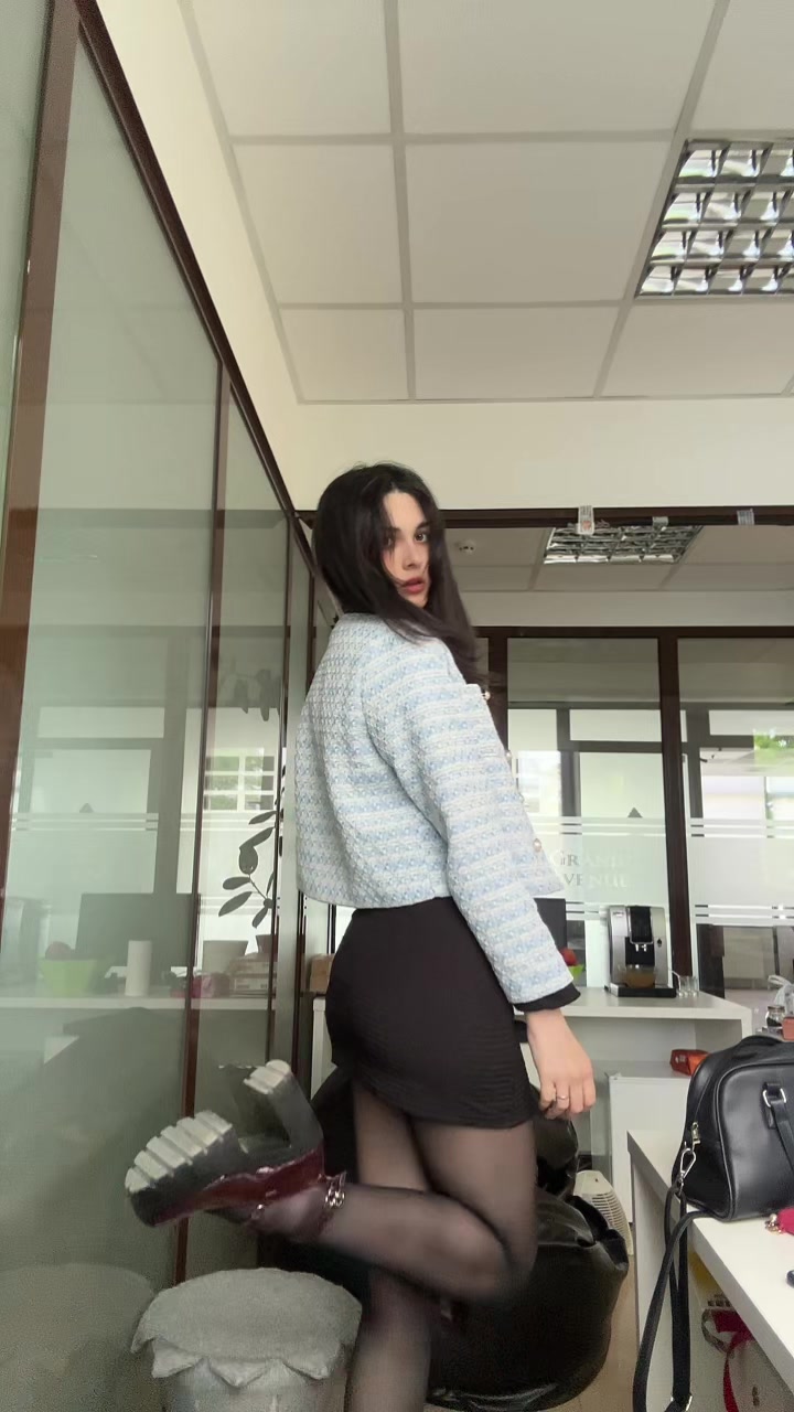 @ish_tar
