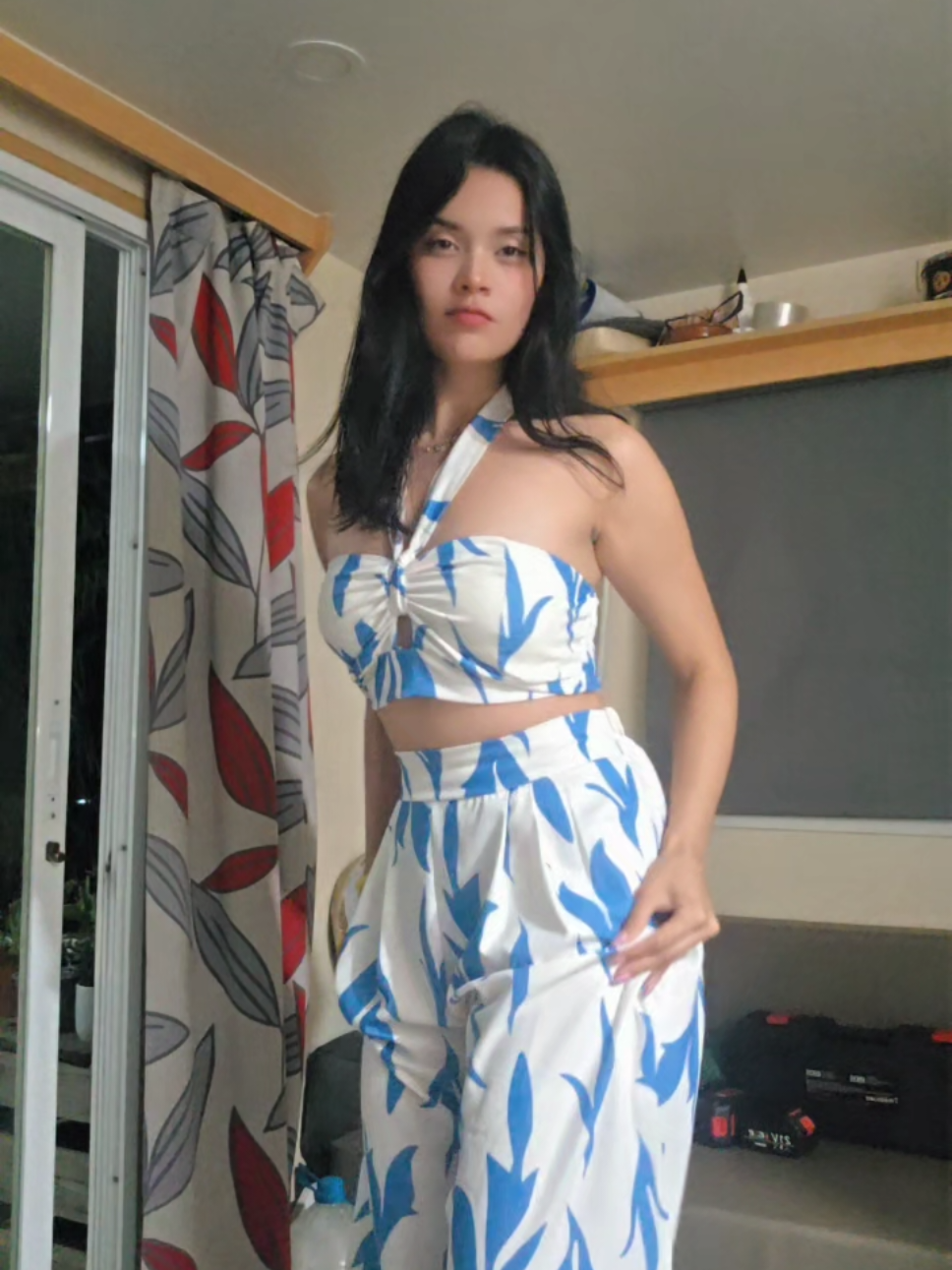 @KatLyzz