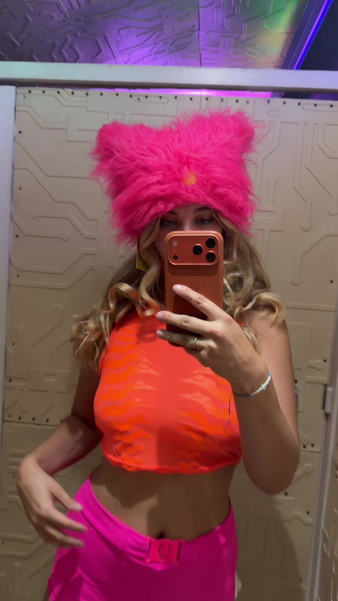 @Hildefrench