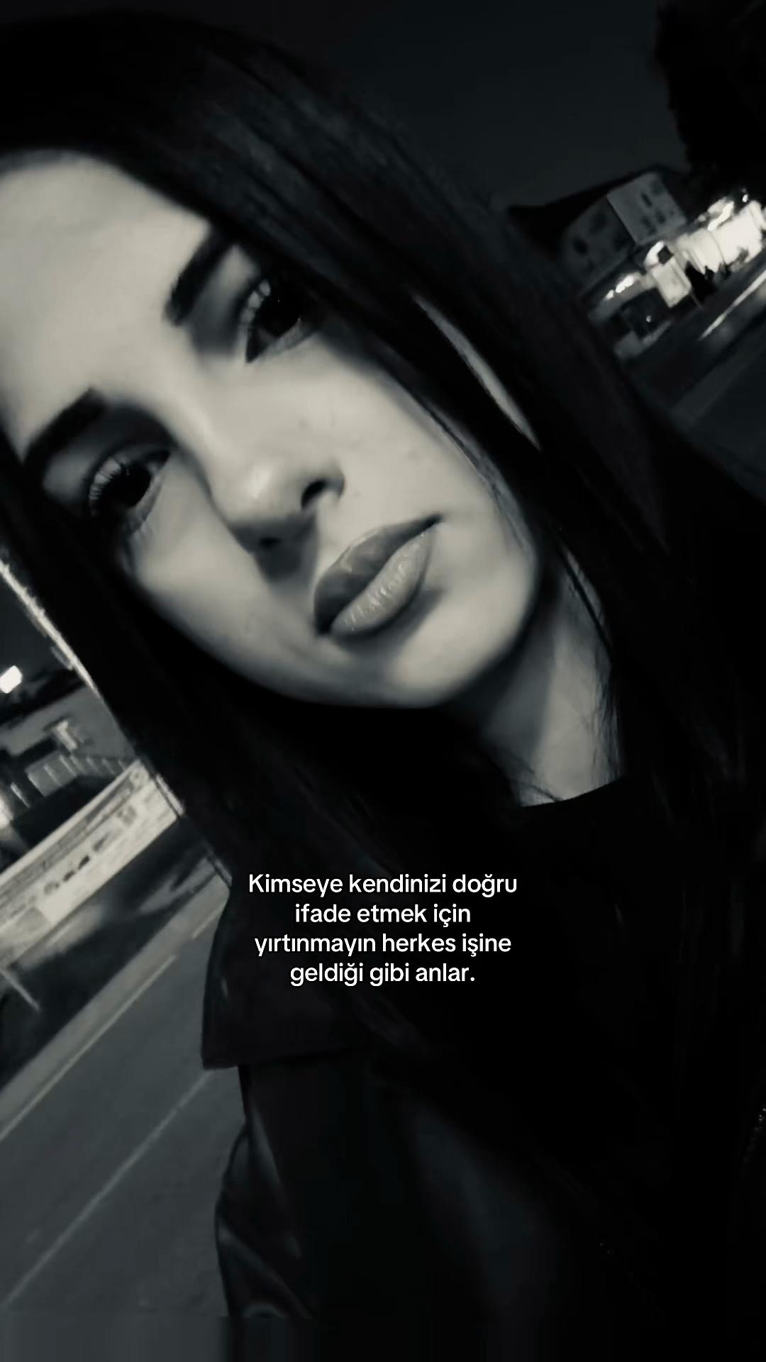 @𝐄𝐌𝐈̇𝐍𝐄✰